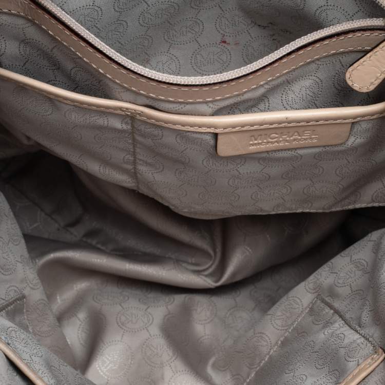 Pre Owned MICHAEL Michael Kors Brown Signature Canvas Large Jet Set Tote