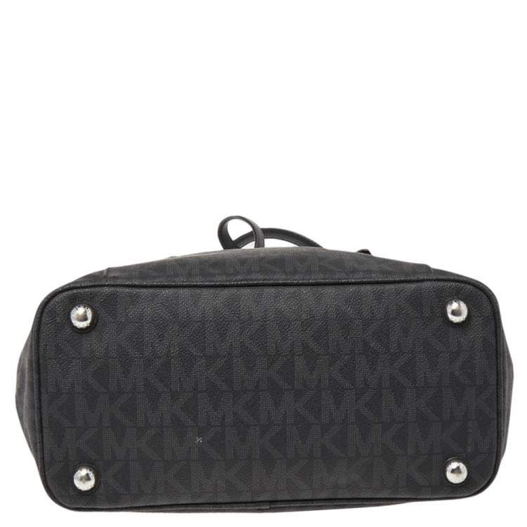 Pre Owned  MICHAEL Michael Kors Black Signature Coated Canvas Jet Set Tote