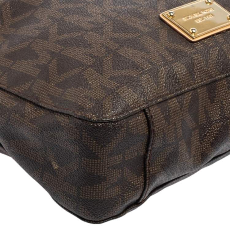 Pre Owned MICHAEL Michael Kors Brown/Beige Signature Coated Canvas and Leather Crossbody Bag