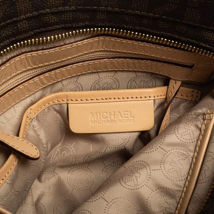 Pre Owned MICHAEL Michael Kors Brown/Beige Signature Coated Canvas and Leather Crossbody Bag
