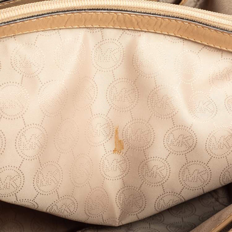 Pre Owned MICHAEL Michael Kors White Signature Coated Canvas And Leather Large Jet Set Tote