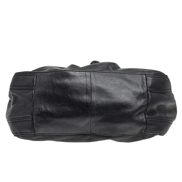 مملوكة مسبقًا MICHAEL Michael Kors Black Leather Ludlow Drawstring Shoulder Bag