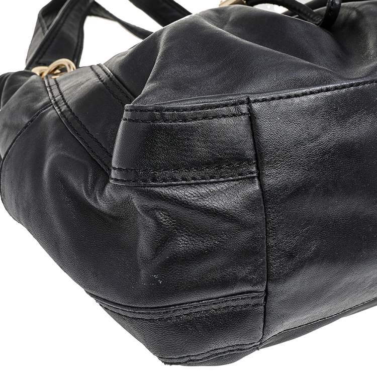 مملوكة مسبقًا MICHAEL Michael Kors Black Leather Ludlow Drawstring Shoulder Bag