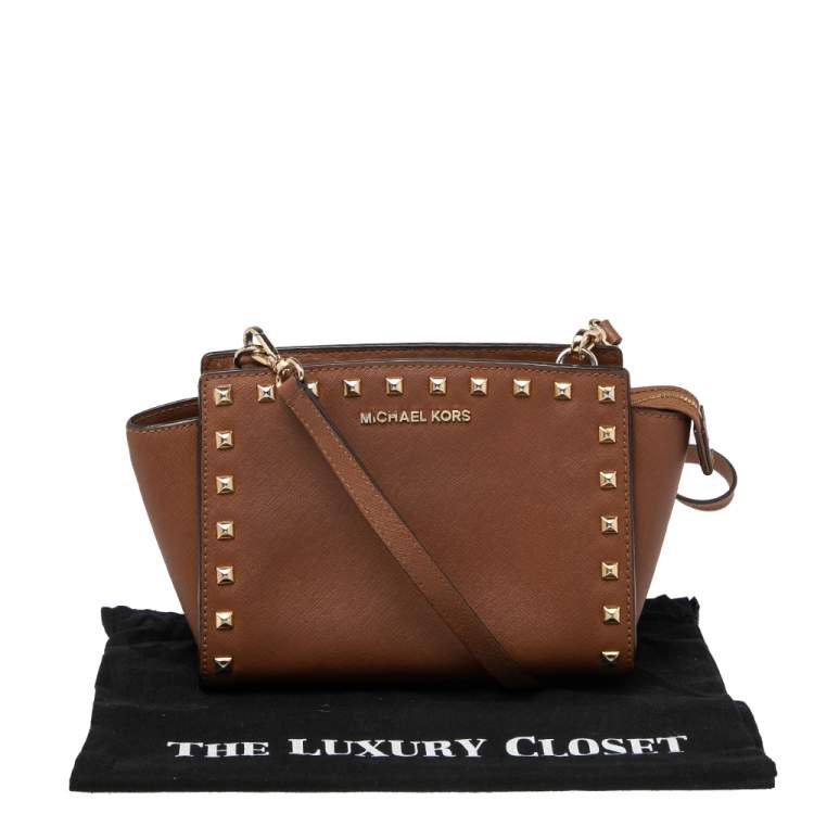 مملوكة مسبقًا MICHAEL Michael Kors Tan Leather Small Selma Crossbody Bag