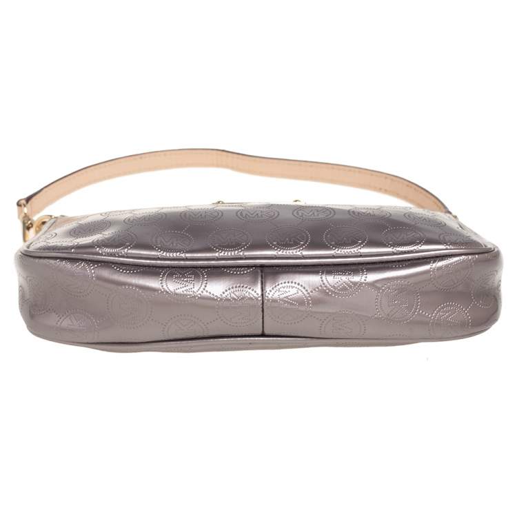 Pre Owned MICHAEL Michael Kors Silver Signature Patent Leather Baguette