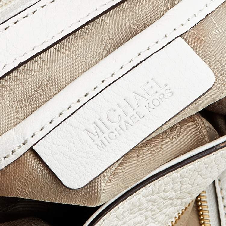 مملوكة مسبقًا MICHAEL Michael Kors White Leather Jet Set Chain Shoulder Bag