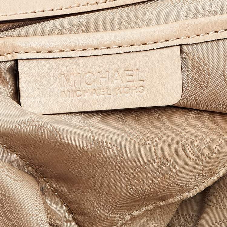 Pre Owned MICHAEL Michael Kors White/Beige Coated Canvas And Leather Jet Set Travel Tote