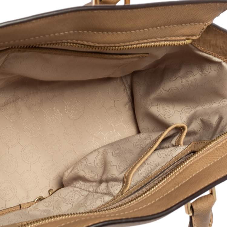 Pre Owned MICHAEL Michael Kors Beige Saffiano Leather Large Selma Satchel