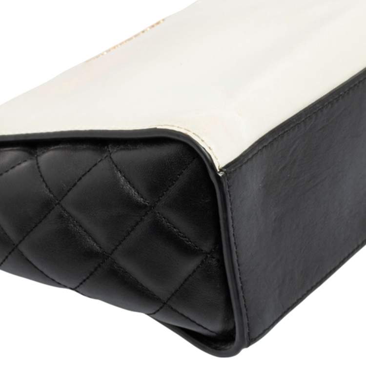 Pre Owned MICHAEL Michael Kors White/Black Leather Small Selma Shoulder Bag