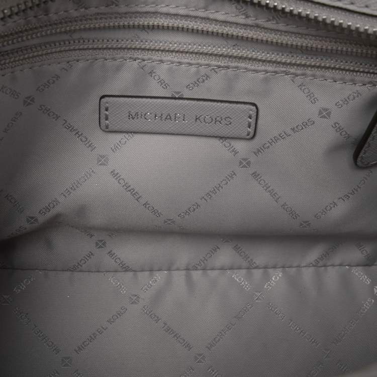مملوكة مسبقًا MICHAEL Michael Kors Grey Leather Studded Small Selma Crossbody Bag