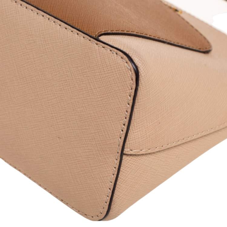 مملوكة مسبقً�ا MICHAEL Michael Kors Nude Beige/Brown Saffiano Leather Dome Shoulder Bag