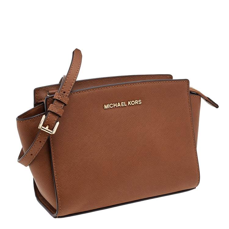مملوكة مسبقًا MICHAEL Michael Kors Brown Saffiano Leather Small Selma Crossbody Bag