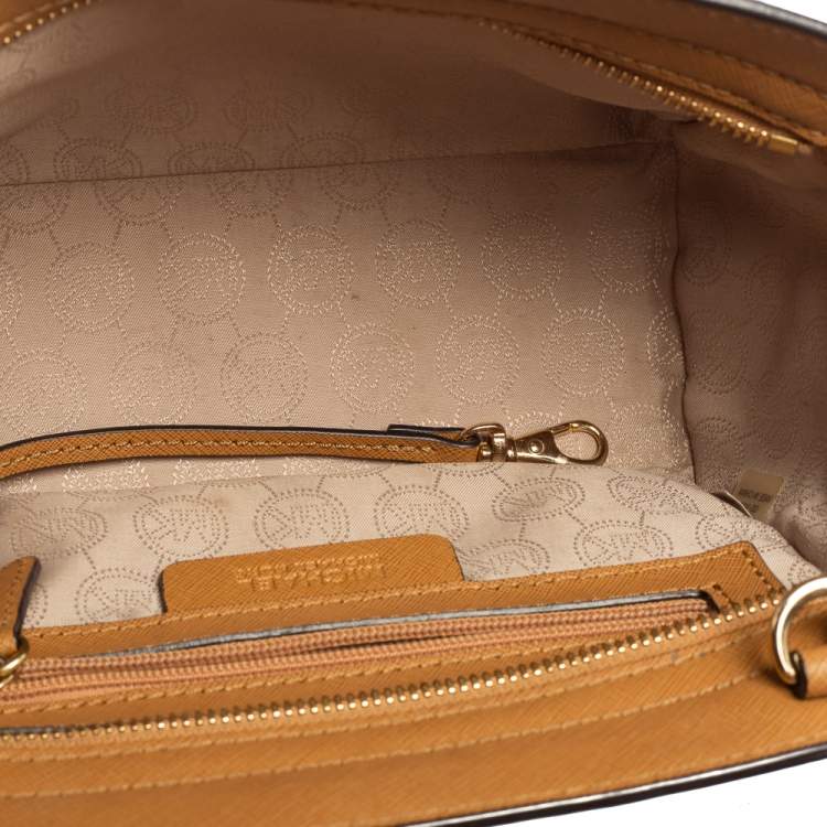 مملوكة مسبقًا MICHAEL Michael Kors Tan Saffiano Leather Medium Selma Crossbody Bag