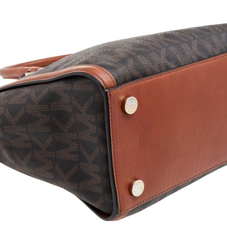 مملوكة مسبقًا MICHAEL Michael Kors Brown Signature Coated Canvas And Leather Large Selma Tote
