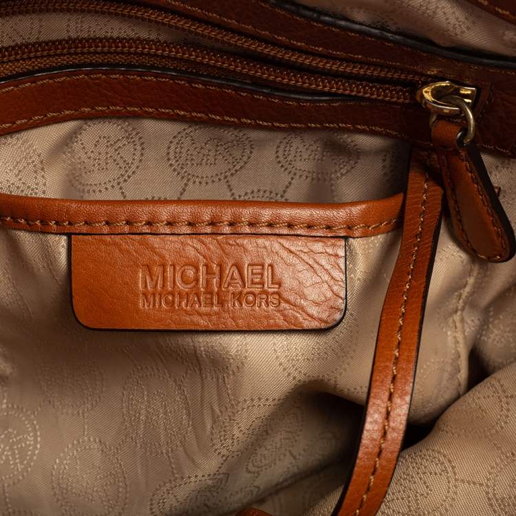 Pre Owned MICHAEL Michael Kors Off White Signature Coated Canvas Chain Tote