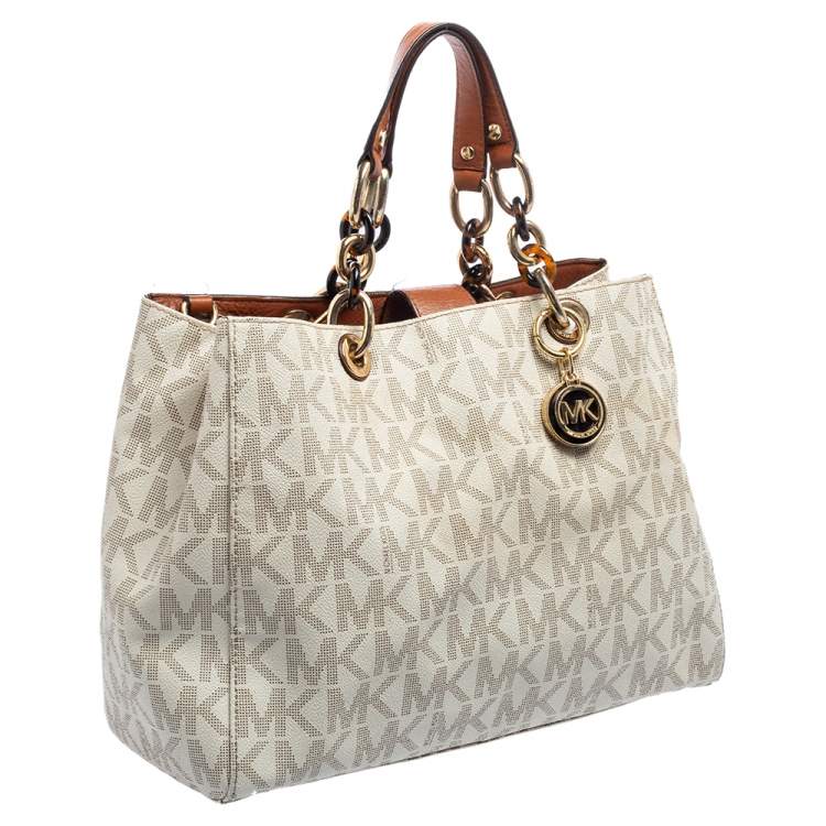 Pre Owned MICHAEL Michael Kors Off White Signature Coated Canvas Chain Tote