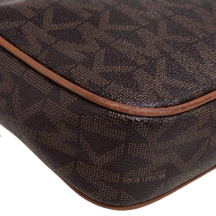 Pre Owned MICHAEL Michael Kors Brown Signature Coated Canvas Crossbody Bag
