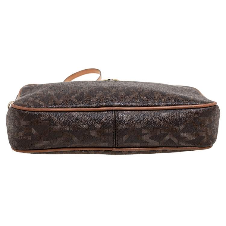 Pre Owned MICHAEL Michael Kors Brown Signature Coated Canvas Crossbody Bag