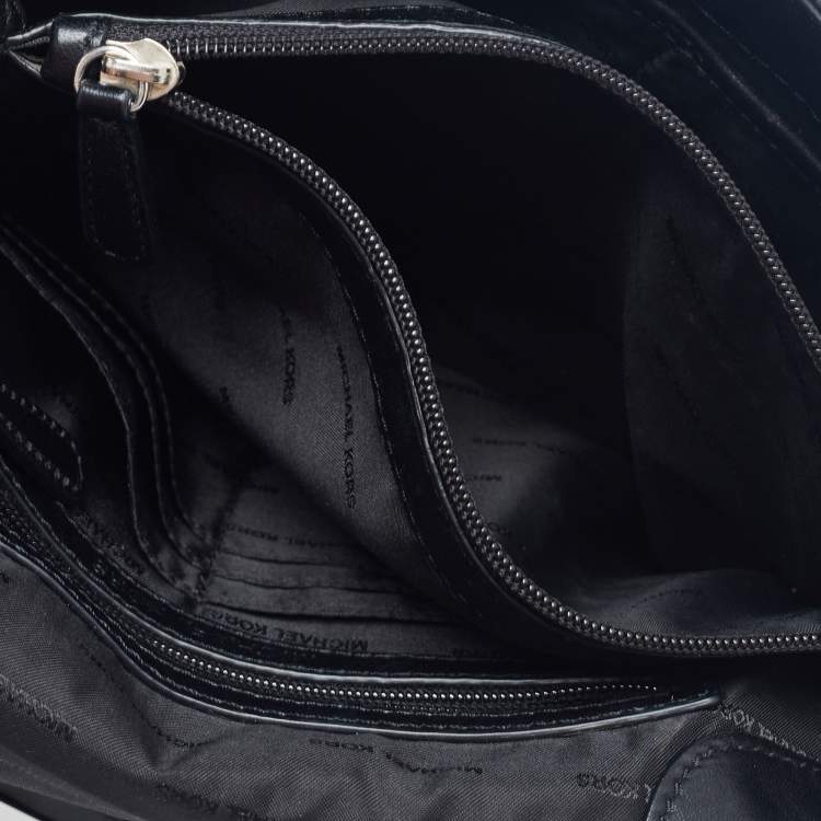 مملوكة مسبقًا MICHAEL Michael Kors Black Quilted Leather Flap Shoulder Bag