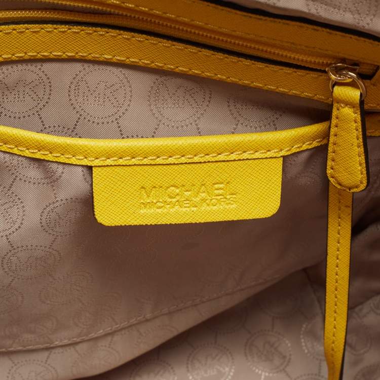 Pre Owned MICHAEL Michael Kors Yellow Leather Medium Jet Set Top Zip Tote