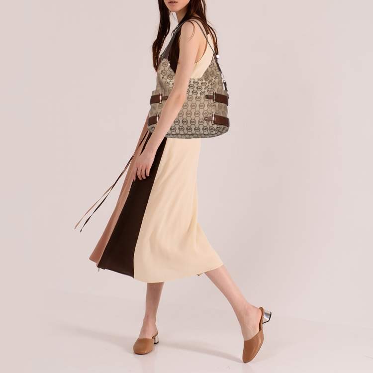 Pre Owned MICHAEL Michael Kors Beige/Brown Signature Canvas And Leather Hobo