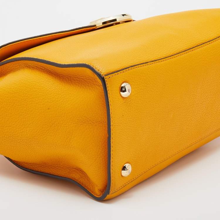 مملوكة مسبقًا MICHAEL Michael Kors Yellow Leather Hudson Satchel