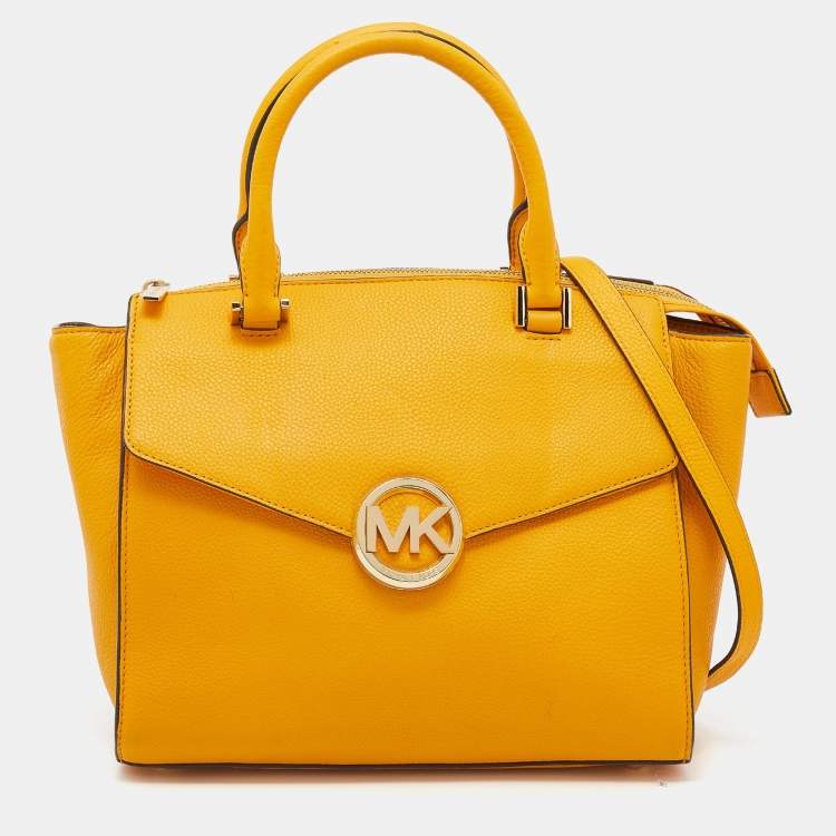 مملوكة مسبقًا MICHAEL Michael Kors Yellow Leather Hudson Satchel