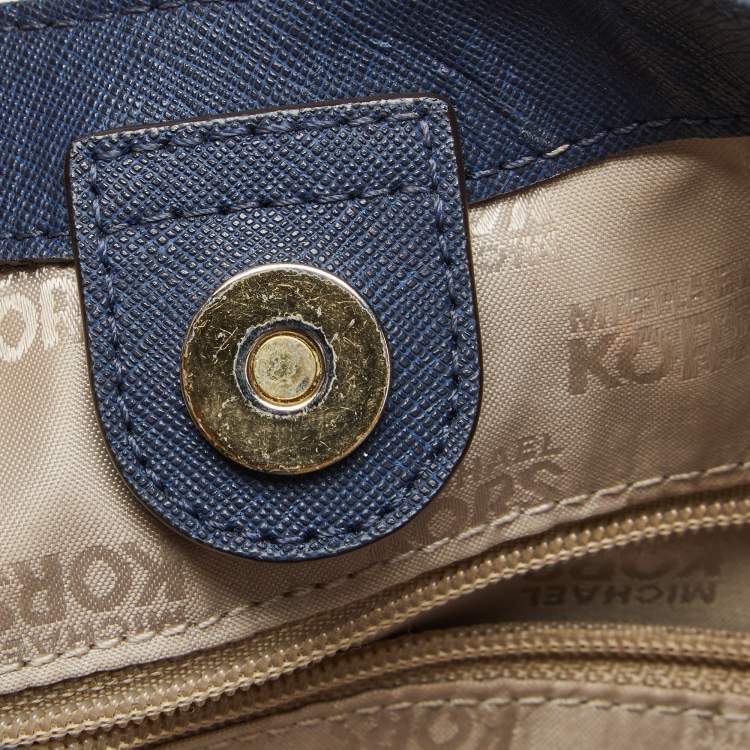 Pre Owned MICHAEL Michael Kors Navy Blue Leather Lillie Hobo 