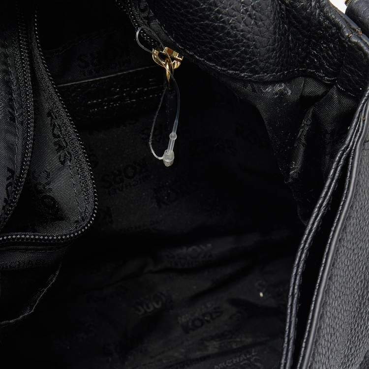 مملوكة مسبقًا MICHAEL Michael Kors Black Leather Bedford Crossbody Bag