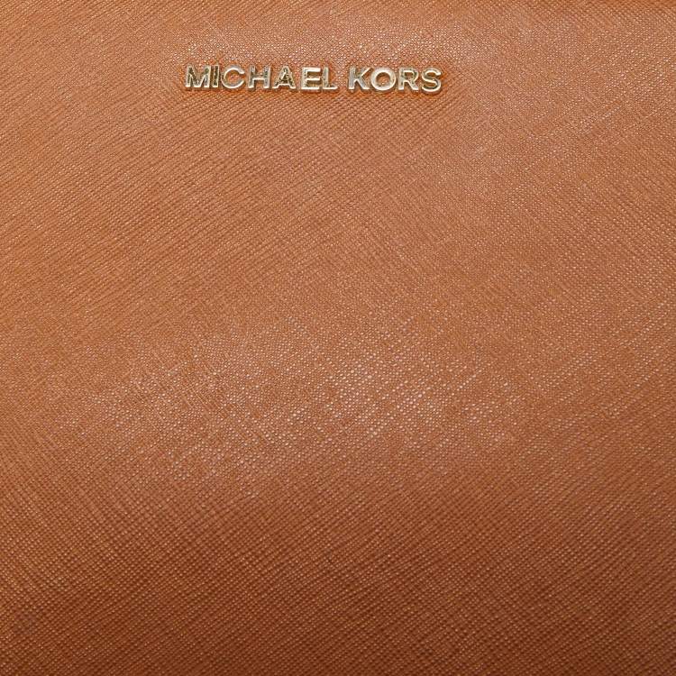 Pre Owned MICHAEL Michael Kors Brown Saffiano Leather Small Selma Crossbody Bag