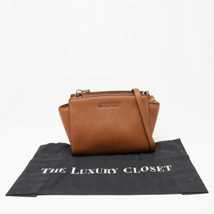 Pre Owned MICHAEL Michael Kors Brown Saffiano Leather Small Selma Crossbody Bag