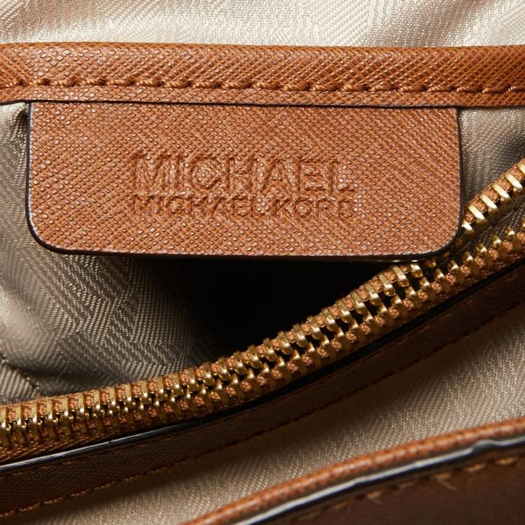 Pre Owned MICHAEL Michael Kors Brown Saffiano Leather Medium Cynthia Tote