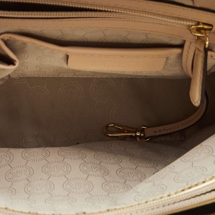 Pre Owned MICHAEL Michael Kors Metallic Gold Mirror Signature PVC and Leather East-West Tote