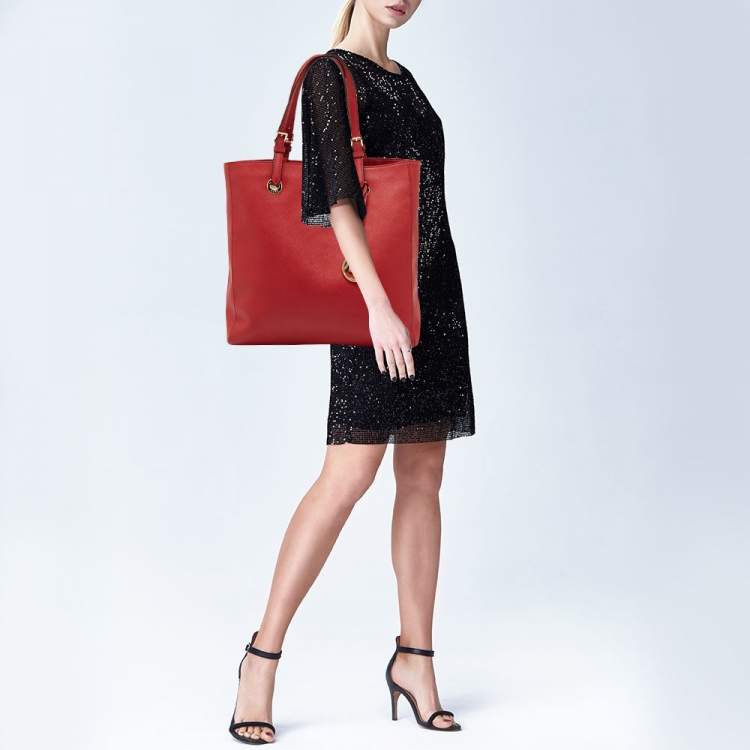 Pre Owned MICHAEL Michael Kors Red Leather Jet Set Vertical Tote