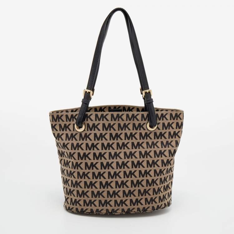 Pre Owned MICHAEL Michael Kors Beige/Black Signature Canvas and Leather Jet Set Tote