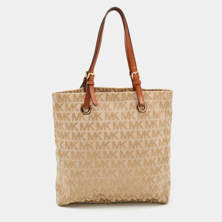 Pre Owned MICHAEL Michael Kors Beige/Brown Signature Canvas And Leather Jet Set Tote