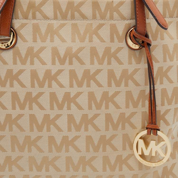 Pre Owned MICHAEL Michael Kors Beige/Brown Signature Canvas And Leather Jet Set Tote