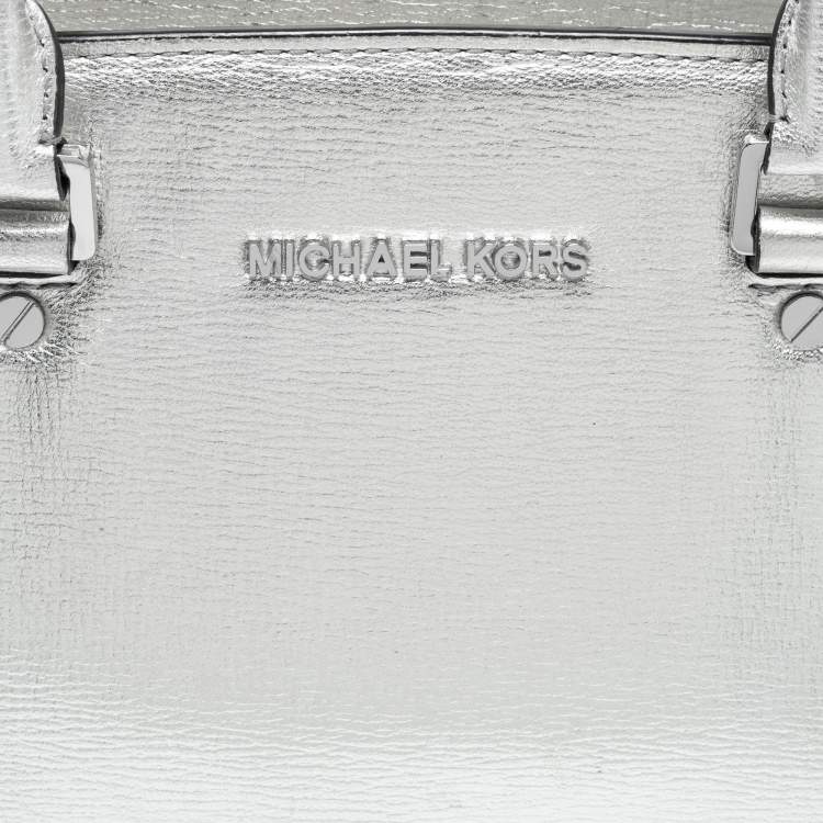 Pre Owned MICHAEL Michael Kors Metallic Silver Leather Medium Selma Tote