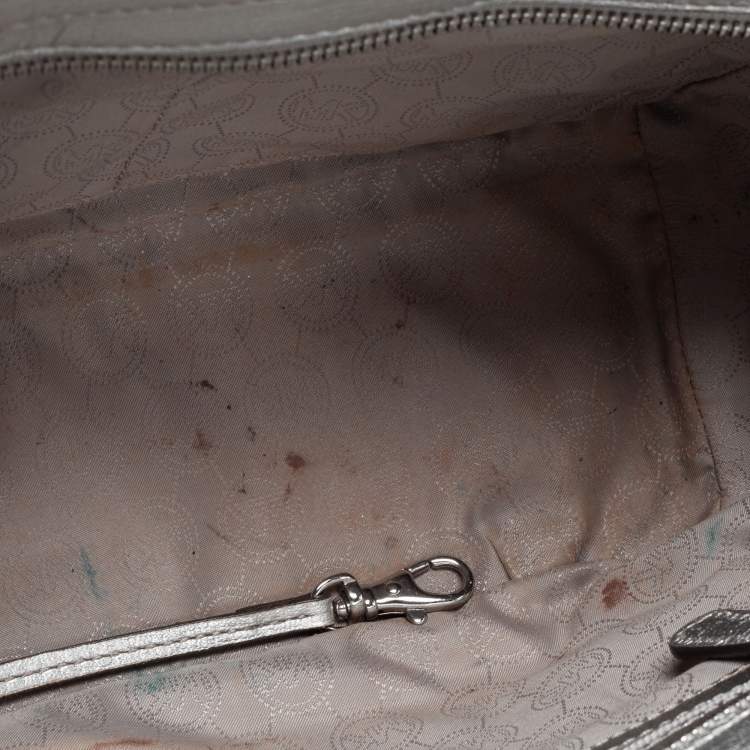 Pre Owned MICHAEL Michael Kors Metallic Silver Leather Medium Selma Tote