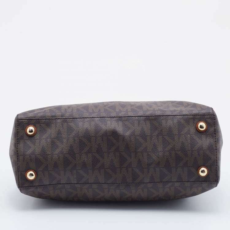 Pre Owned MICHAEL Michael Kors Brown Coated Canvas Large Cynthia Tote
