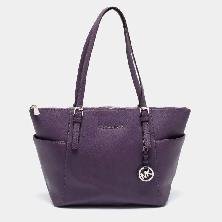 Michael kors jet set medium top zip on sale tote