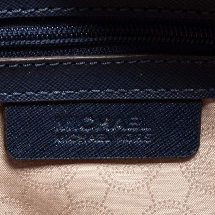 Pre Owned MICHAEL Michael Kors Navy Blue Leather Medium Selma Satchel
