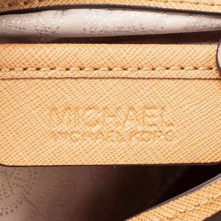 Pre Owned MICHAEL Michael Kors Sand Tan Saffiano Leather Cynthia Tote
