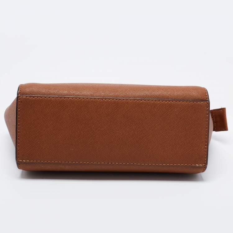 Pre Owned MICHAEL Michael Kors Brown Leather Medium Selma Crossbody Bag