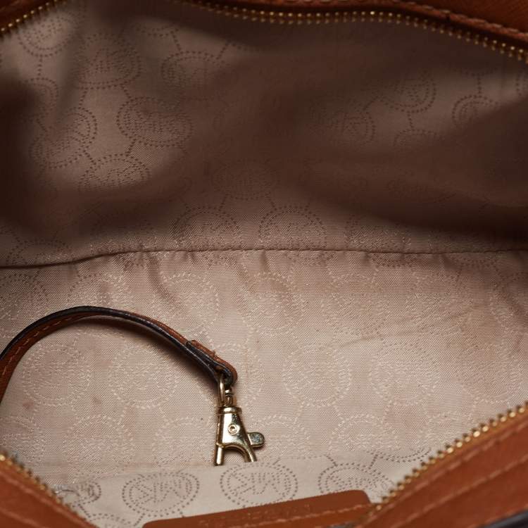 Pre Owned MICHAEL Michael Kors Brown Leather Medium Selma Crossbody Bag