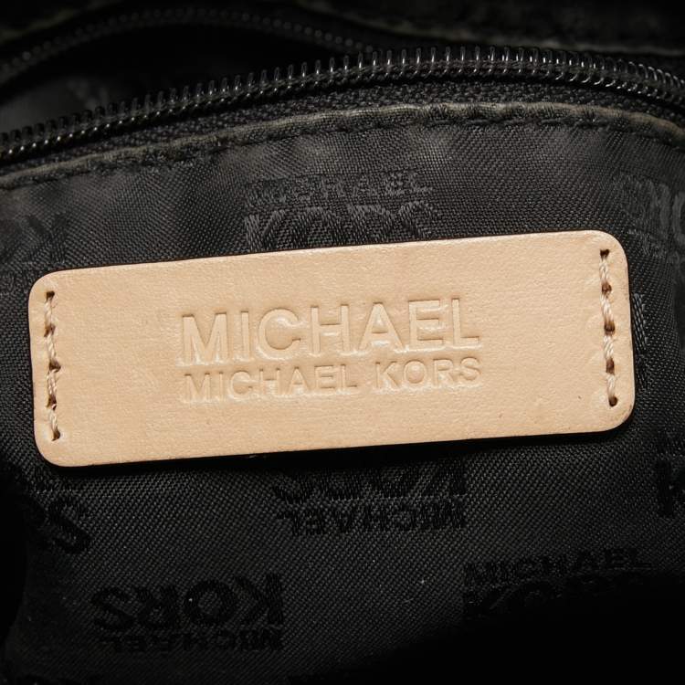 Pre Owned MICHAEL Michael Kors Black Signature Patent and Leather Grayson Satchel