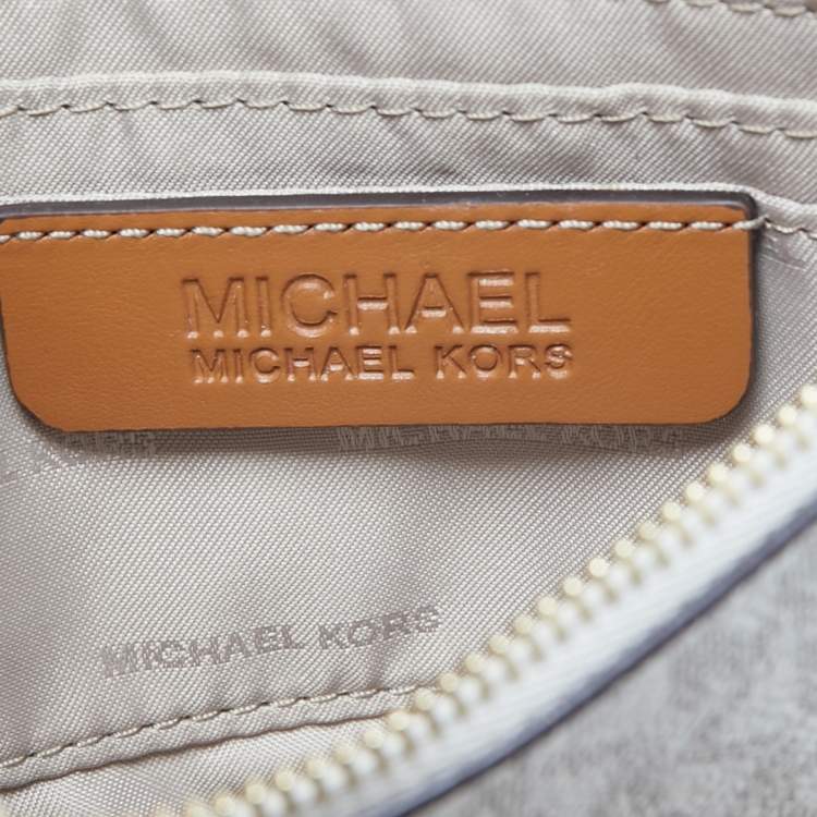 Pre Owned MICHAEL Michael Kors White/Tan Signature Coated Canvas and Leather Hayley Tote