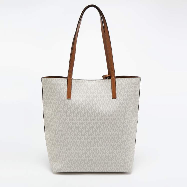 Pre Owned MICHAEL Michael Kors White/Tan Signature Coated Canvas and Leather Hayley Tote