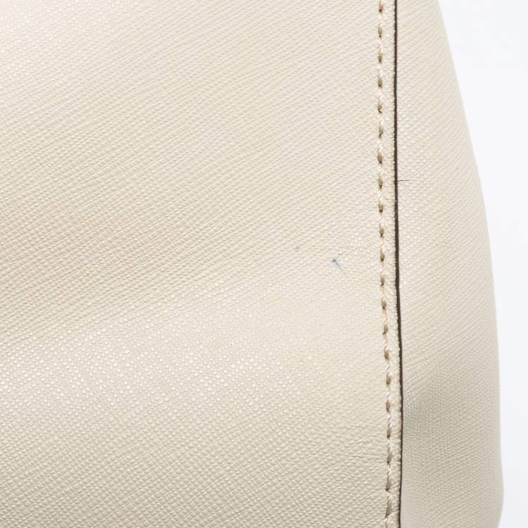 مملوكة مسبقًا MICHAEL Michael Kors Cream Saffiano Leather Medium Sutton Tote