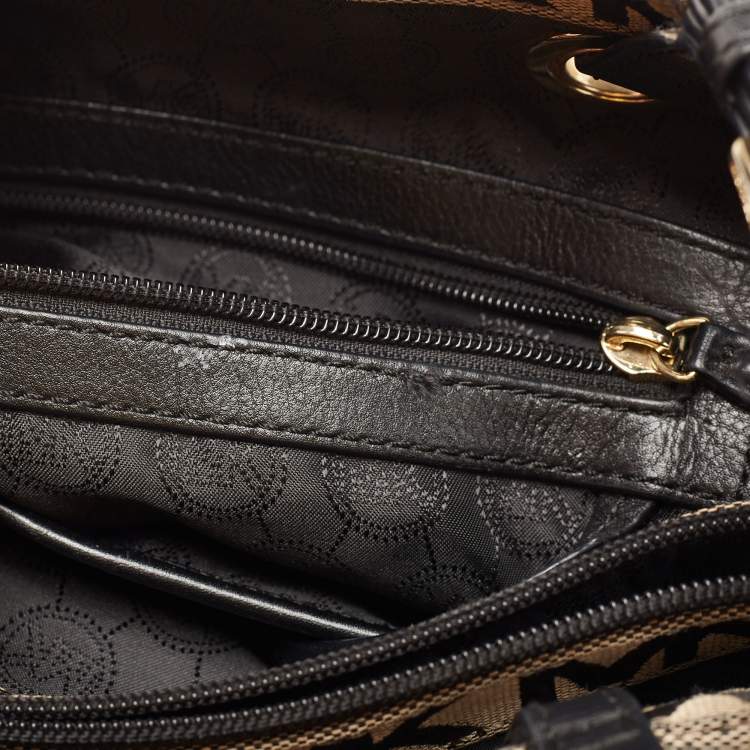 Pre Owned MICHAEL Michael Kors Black/Beige Signature Canvas Jet Set Tote